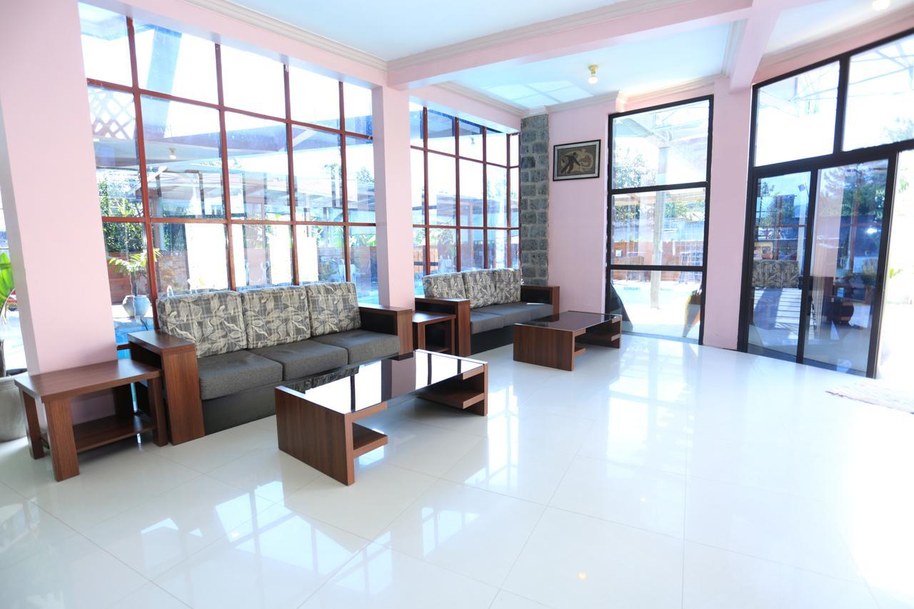 מלון Goma Vip Palace 2 מראה חיצוני תמונה