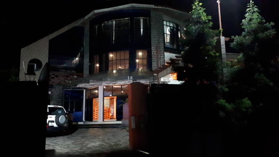 מלון Goma Vip Palace 2 מראה חיצוני תמונה