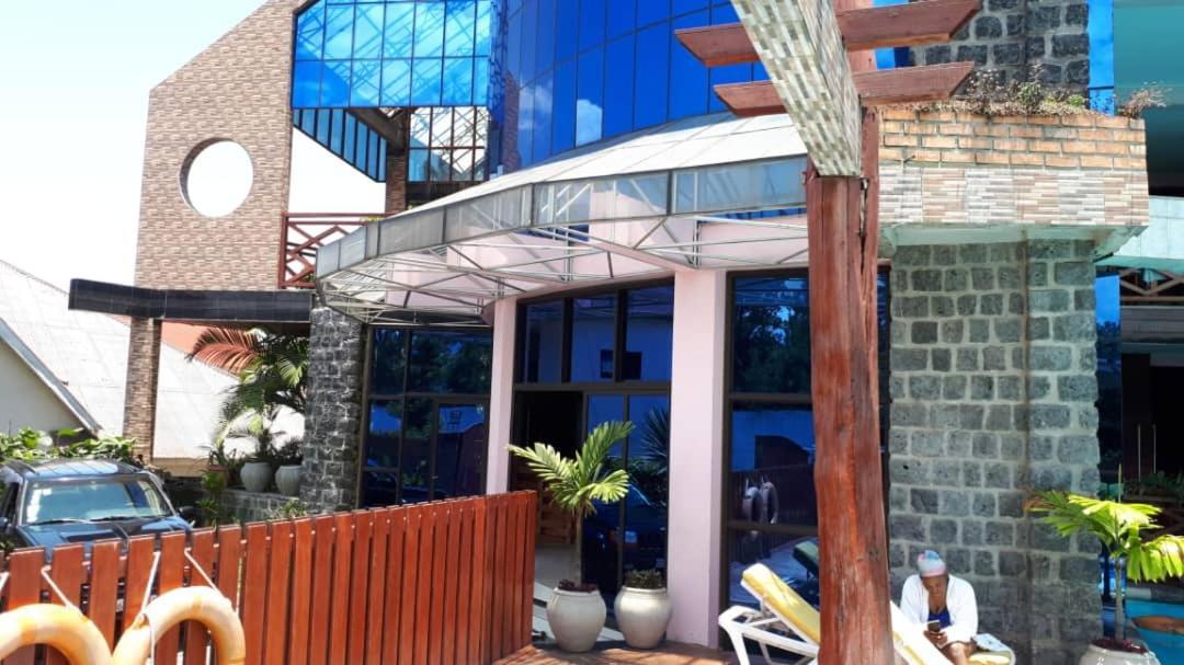 מלון Goma Vip Palace 2 מראה חיצוני תמונה